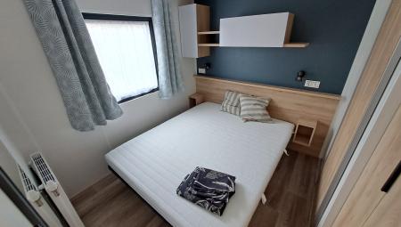 Ouderkamer in Rapidhome Bahiana met royaal tweepersoons bed
