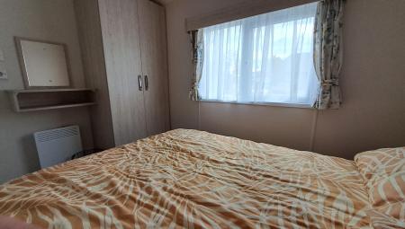 Ouderslaapkamer_Kledingkast_Delta_Saffron