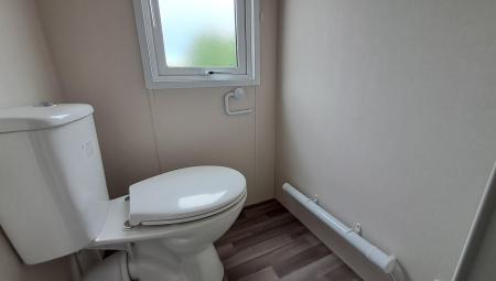 Toilet_Delta_Saffron