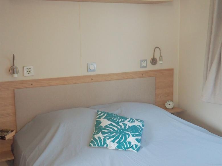 OL SE16 Amira Bedroom 1